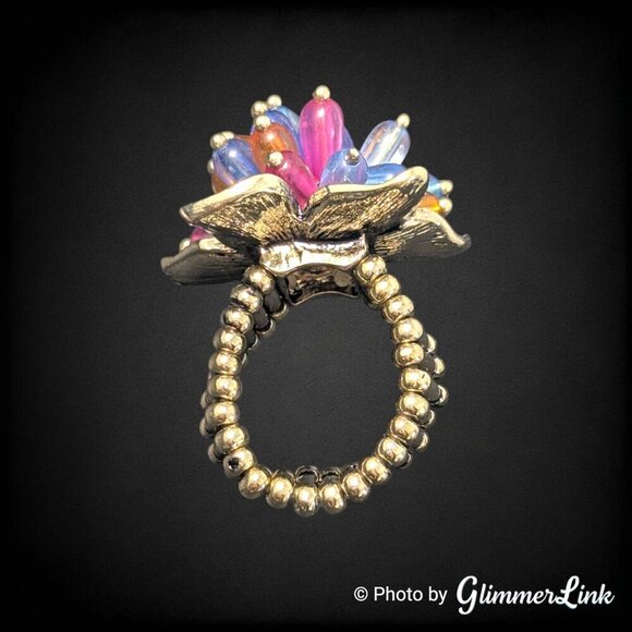 Avon Hawaiian Flower Colorful Beaded Stretch Ring - Picture 5 of 10